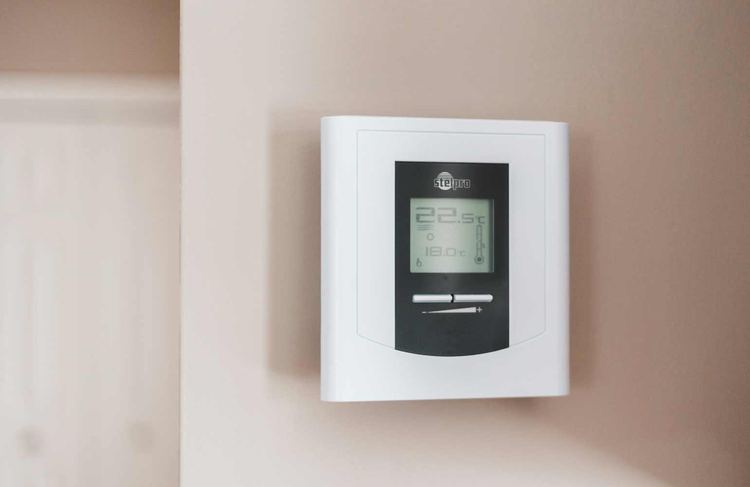 een thermostaat voor vloerverwarming